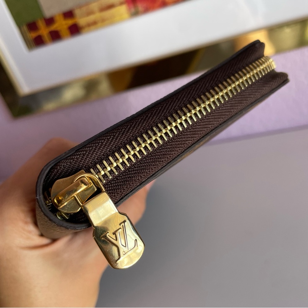 Louis Vuitton Brown and Gold Monogram Zippy Organizer - Picture 5 of 12